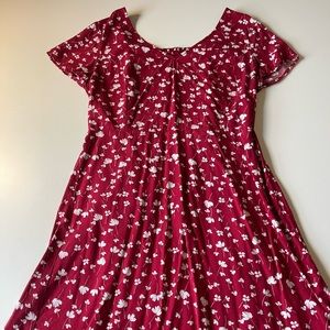 Super cute short red and white floral summer dress.